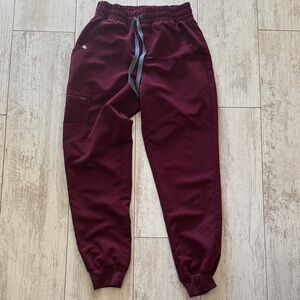 FIGS burgundy high waisted joggers